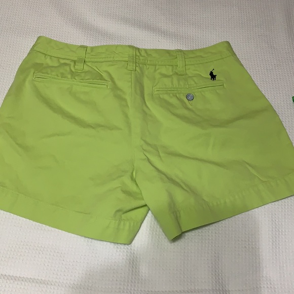 Polo shorts fun green color EUC worn once - Picture 2 of 8